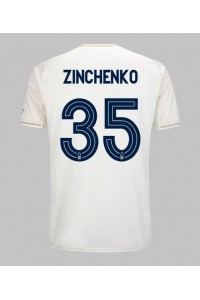 Nottingham Forest Oleksandr Zinchenko #35 Jalkapallovaatteet Vieraspaita 2025-26 Lyhythihainen